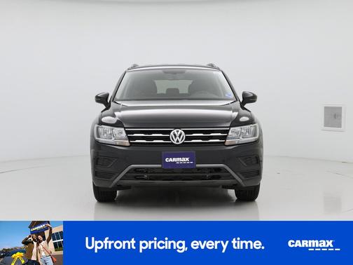 Black 2021 Volkswagen Tiguan SE