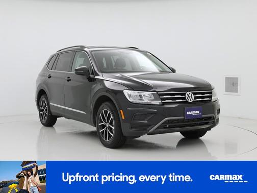 Black 2021 Volkswagen Tiguan SE