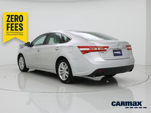 Silver 2014 Toyota Avalon XLE