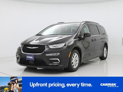 Black 2022 Chrysler Pacifica Touring L