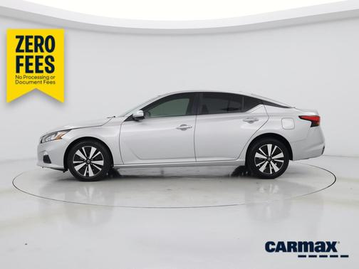 Silver 2022 Nissan Altima SV