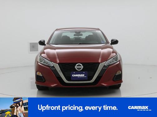 Burgundy 2021 Nissan Altima SR
