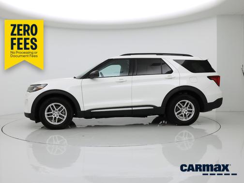 White 2025 Ford Explorer Active