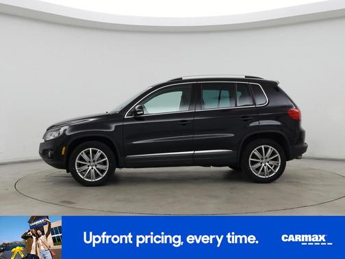 Black 2016 Volkswagen Tiguan SE
