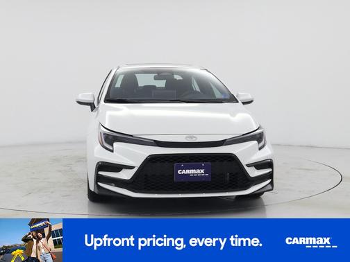 White 2025 Toyota Corolla SE