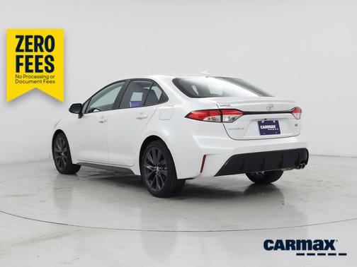 White 2025 Toyota Corolla SE