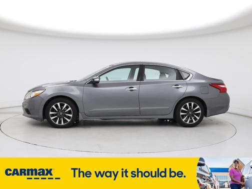 2016 Nissan Altima SV