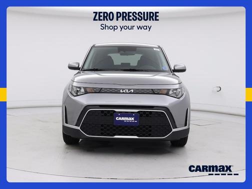 Gray 2025 Kia Soul LX