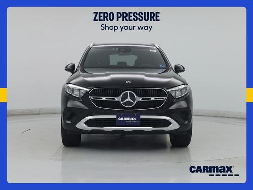 Black 2023 Mercedes-Benz GLC 300