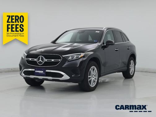 Black 2023 Mercedes-Benz GLC 300