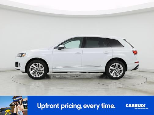 2023 Audi Q7 Premium Plus