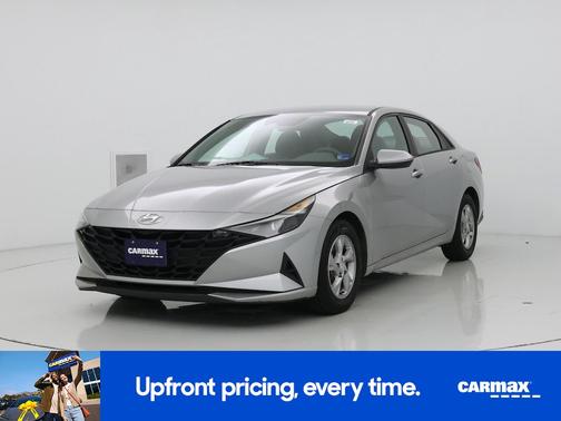 Silver 2021 Hyundai ELANTRA SE