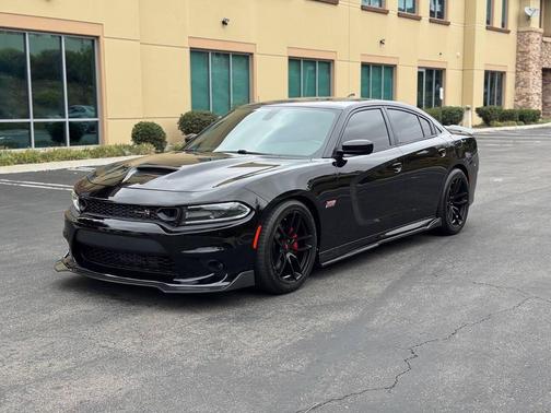 2020 Dodge Charger Scat Pack