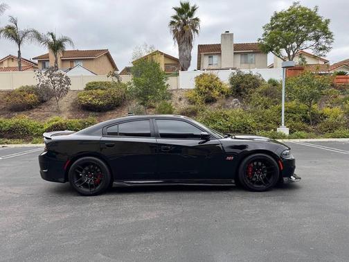 2020 Dodge Charger Scat Pack