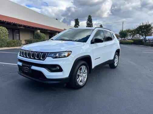 2022 Jeep Compass Latitude