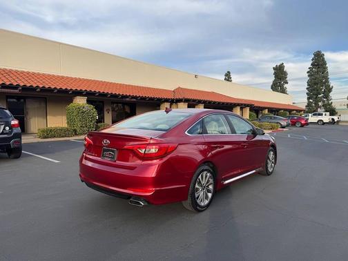 2016 Hyundai SONATA Sport