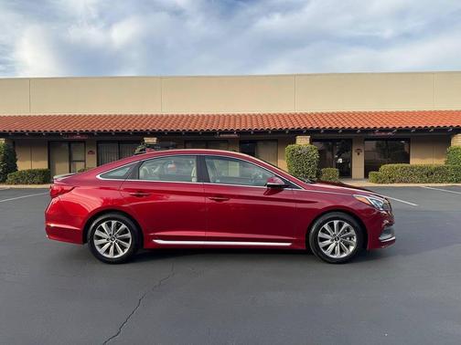 2016 Hyundai SONATA Sport