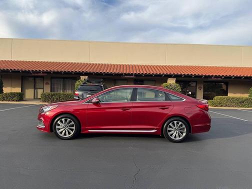 2016 Hyundai SONATA Sport
