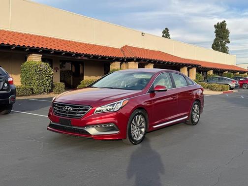 2016 Hyundai SONATA Sport