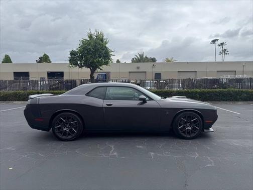 2016 Dodge Challenger R/T Scat Pack