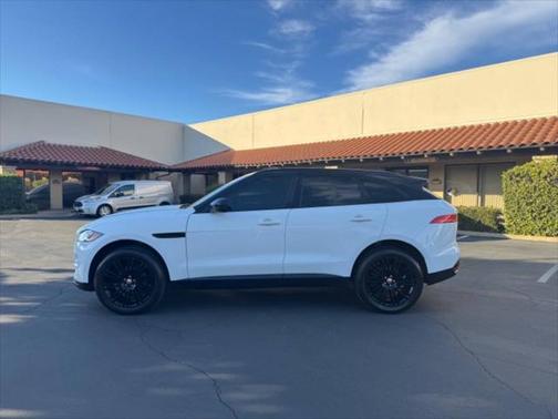2019 Jaguar F-PACE 25t Premium