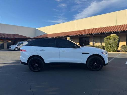 2019 Jaguar F-PACE 25t Premium