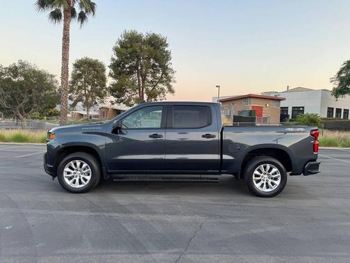 2021 Chevrolet Silverado 1500 Custom