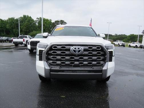 2024 Toyota Tundra Hybrid Platinum