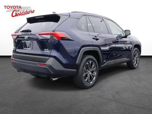2024 Toyota RAV4 Hybrid XLE Premium