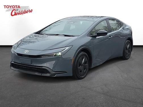 2025 Toyota Prius LE