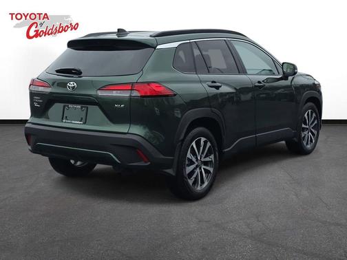 2025 Toyota Corolla Cross XLE