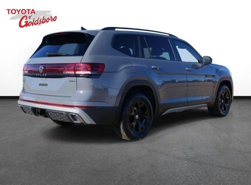 2024 Volkswagen Atlas 2.0T SE w/Technology 4MOTION