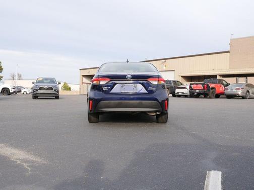 2024 Toyota Corolla Hybrid SE