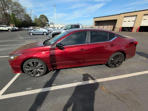 2019 Nissan Altima 2.5 SR