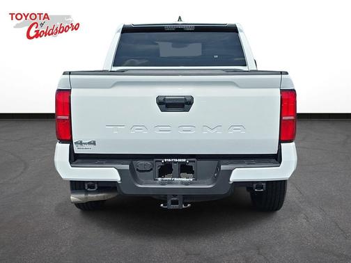 Ice 2025 Toyota Tacoma SR5