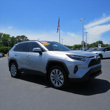 2025 Toyota RAV4 XLE Premium