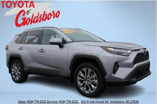 2025 Toyota RAV4 XLE Premium