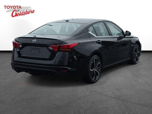 2024 Nissan Altima SR FWD