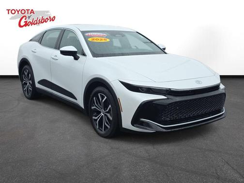 2025 Toyota Crown XLE