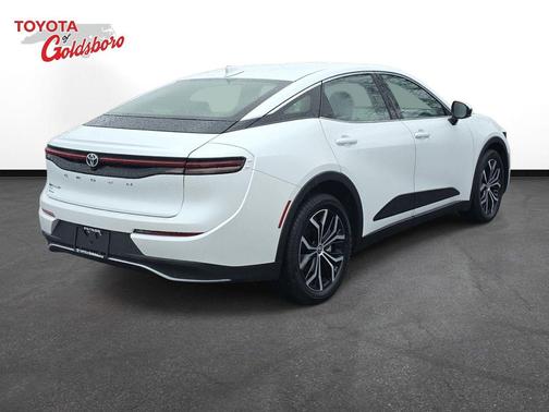 2025 Toyota Crown XLE