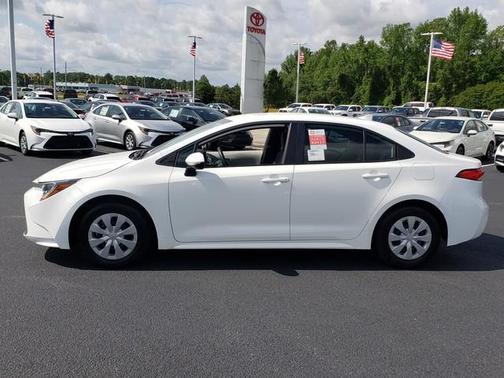 Super White 2020 Toyota Corolla L