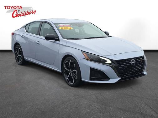 2024 Nissan Altima SR FWD