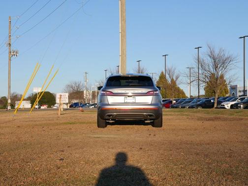 2021 Lincoln Nautilus Standard