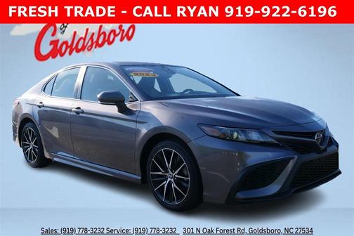 2023 Toyota Camry SE