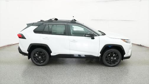 2025 Toyota RAV4 Hybrid SE
