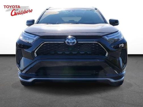 2024 Toyota RAV4 Prime SE
