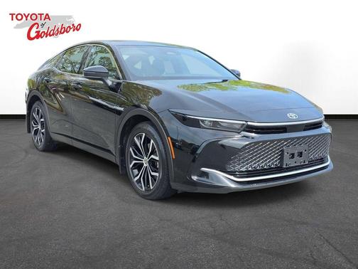 Black 2023 Toyota Crown XLE