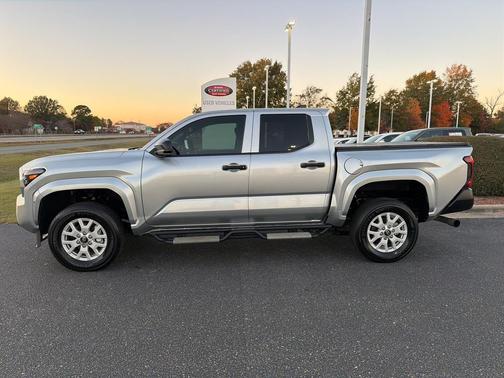 2025 Toyota Tacoma SR