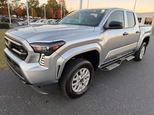 2025 Toyota Tacoma SR
