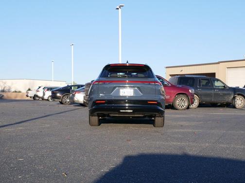 2025 Toyota Crown Signia XLE